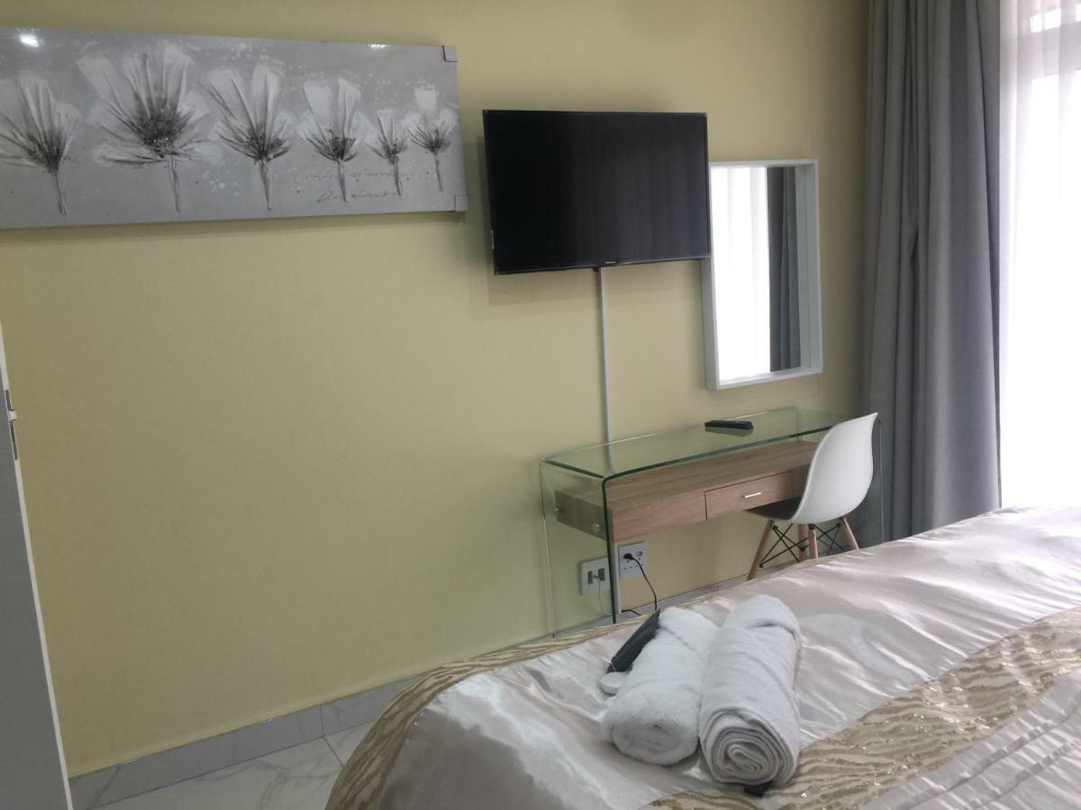 Aya Luxury Apartments 99 Durban Bagian luar foto