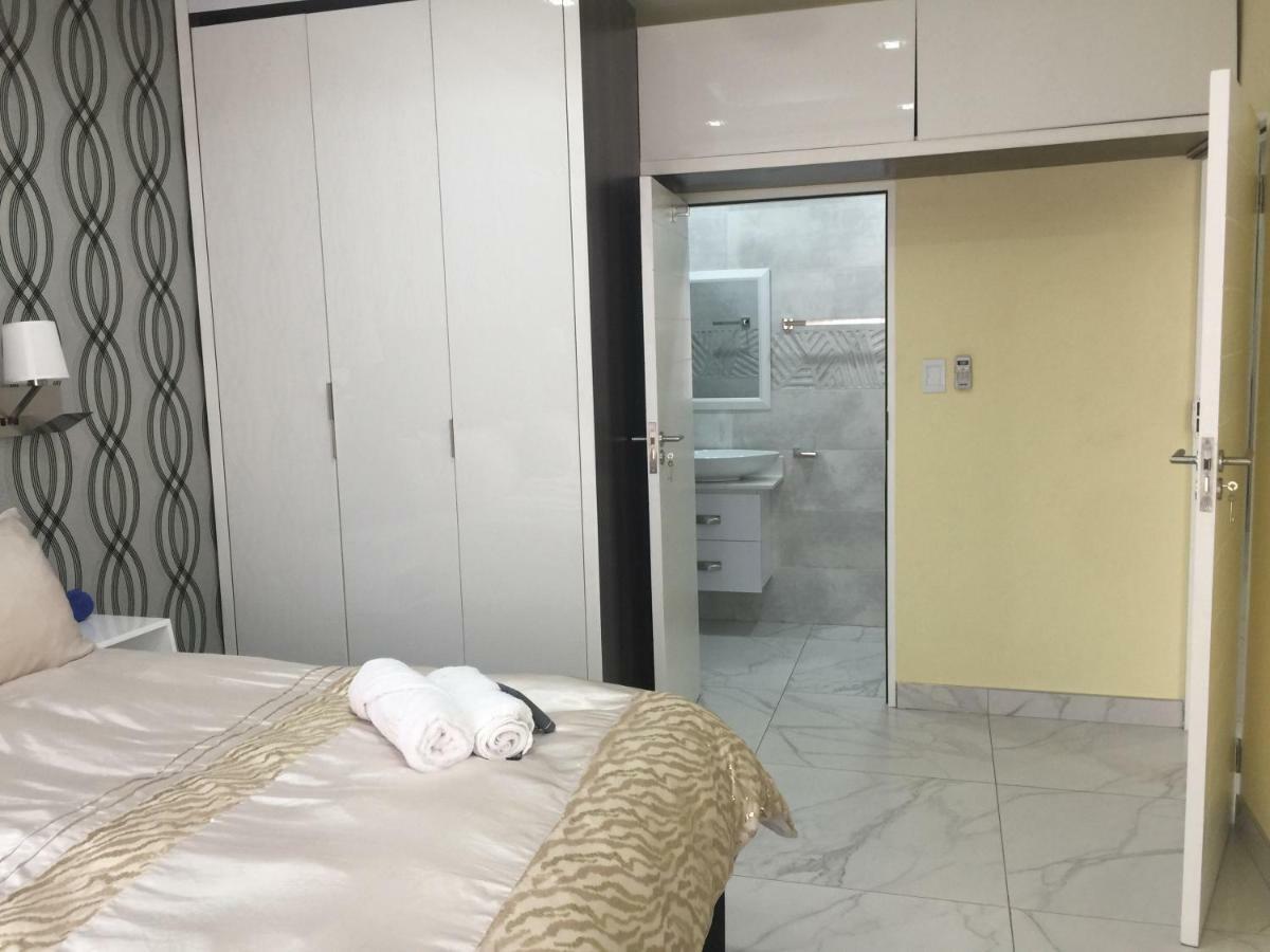 Aya Luxury Apartments 99 Durban Bagian luar foto
